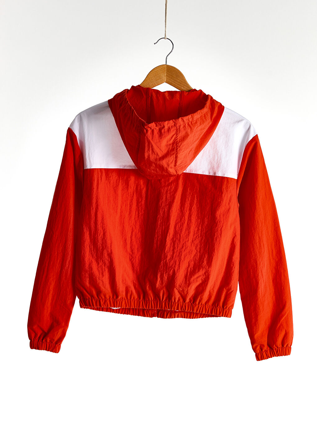 Turuncu Kapüşonlu Renk Bloklu Uzun Kollu İnce Kadın Yağmurluk-2