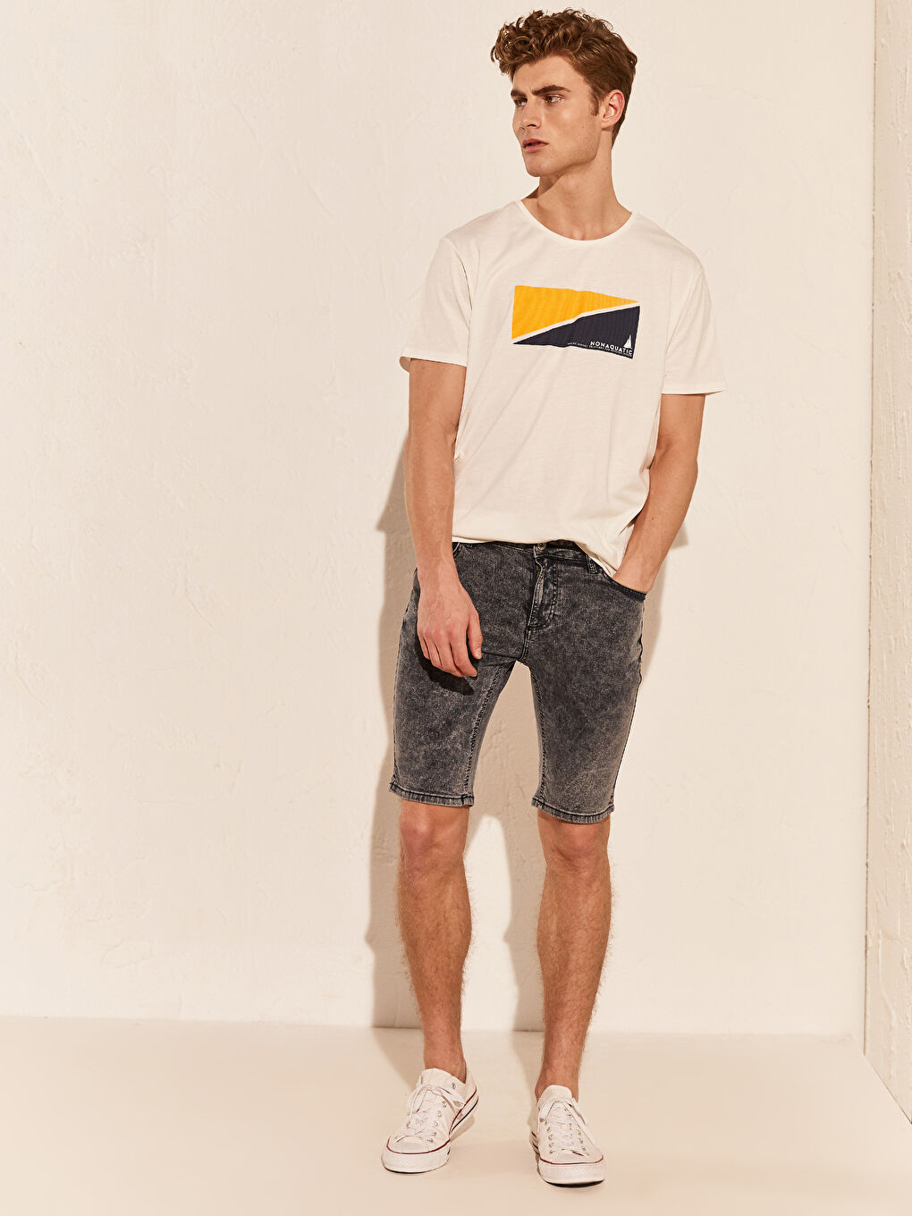 شورت دينيم سكيني فيت للرجال-1