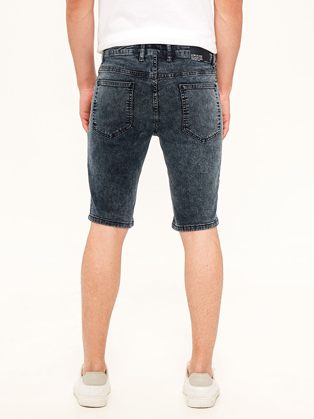 شورت دينيم سكيني فيت للرجال-4
