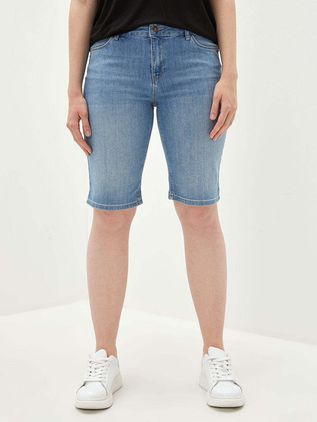 İndigo Kadın Jean Şort-1
