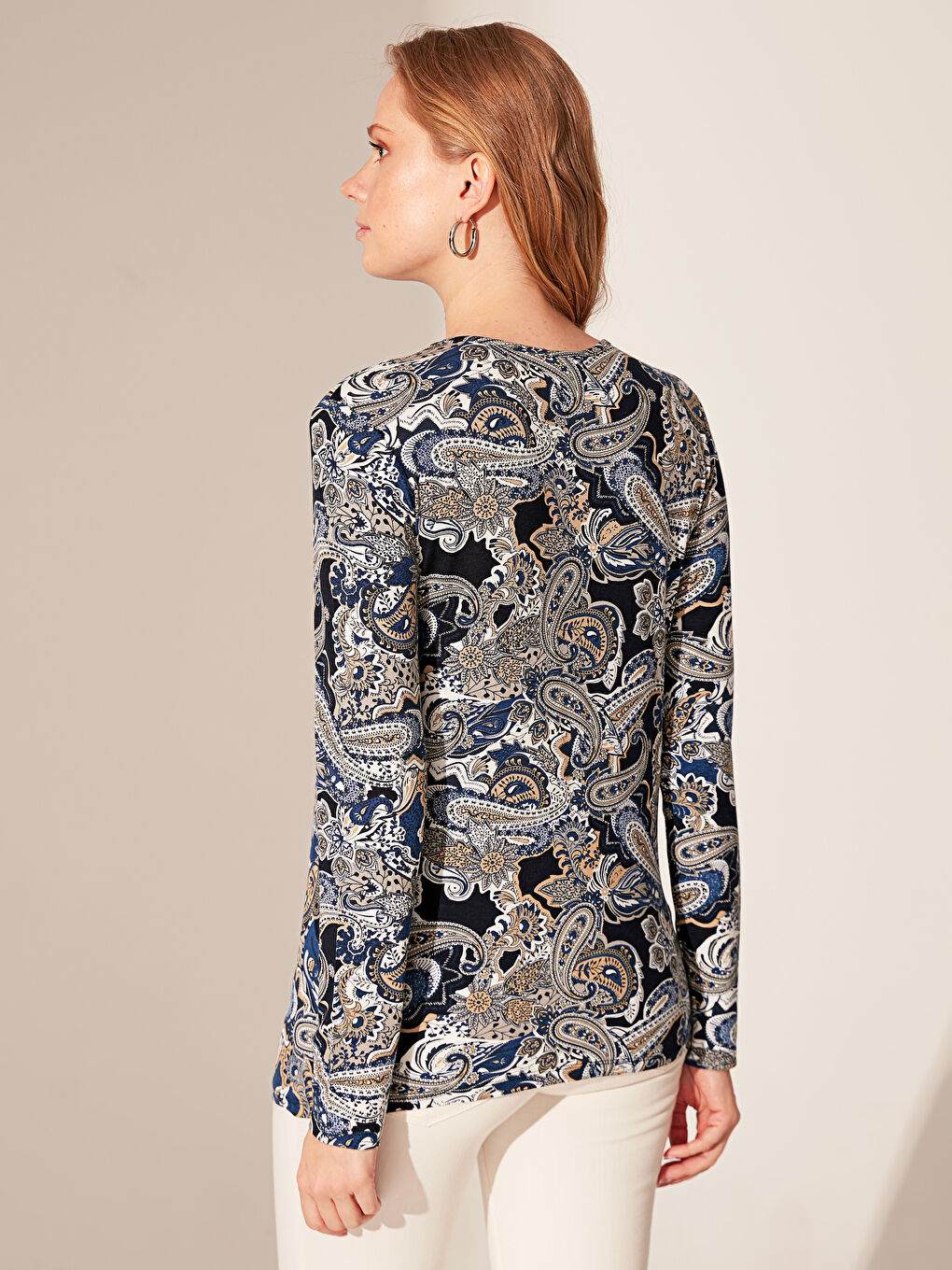 Lacivert Bisiklet Yaka Uzun Kollu Kadın Tişört-3