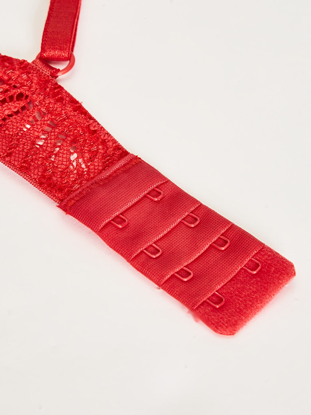 Kırmızı Dantel Detaylı T-shirt Sütyen-1