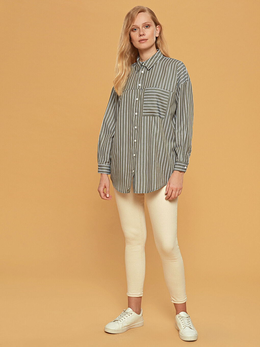 Tunique Oversize à Col Chemise et Manches Longues pour Femmes-2