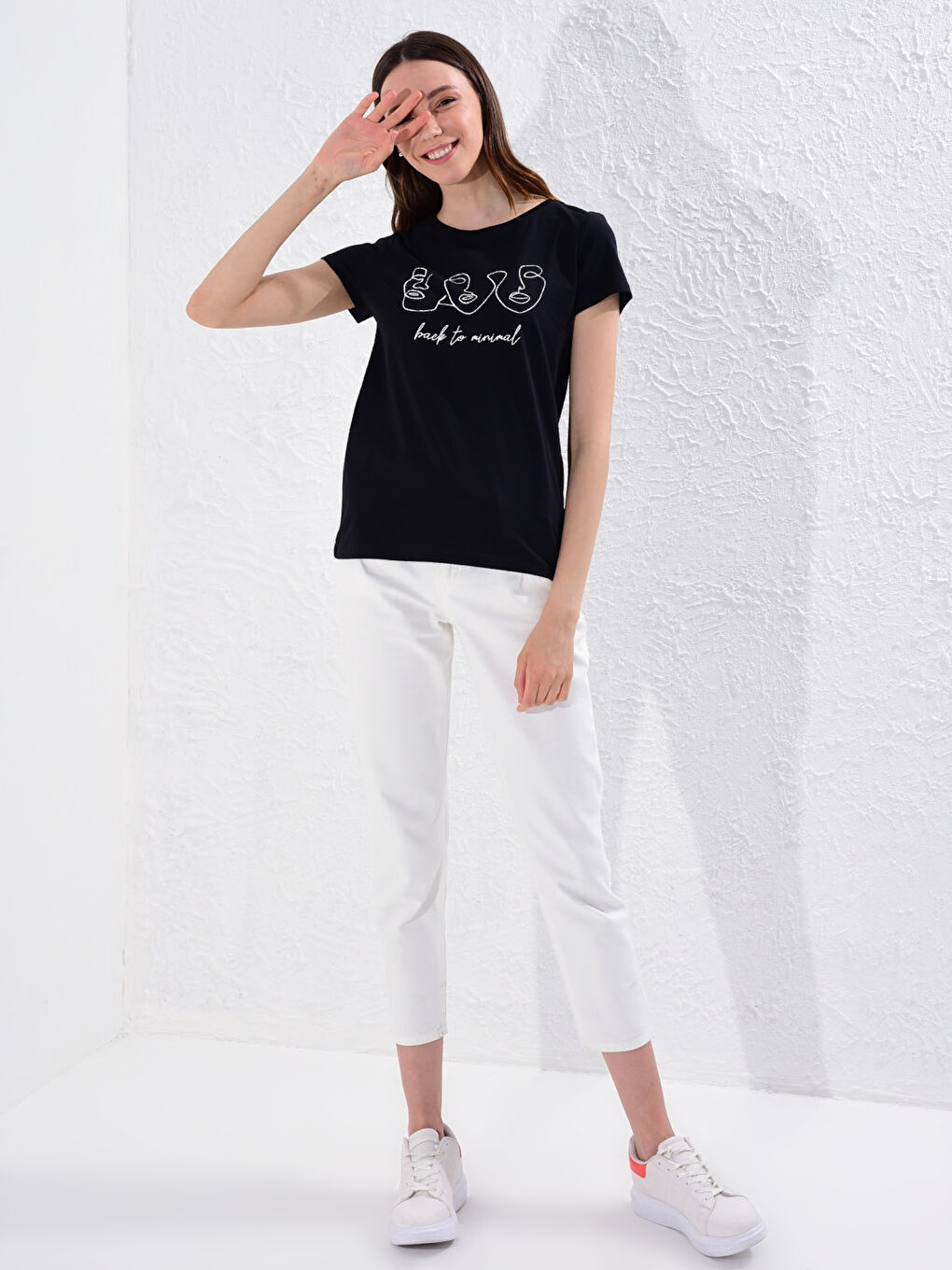 Футболка из хлопка с принтом-1