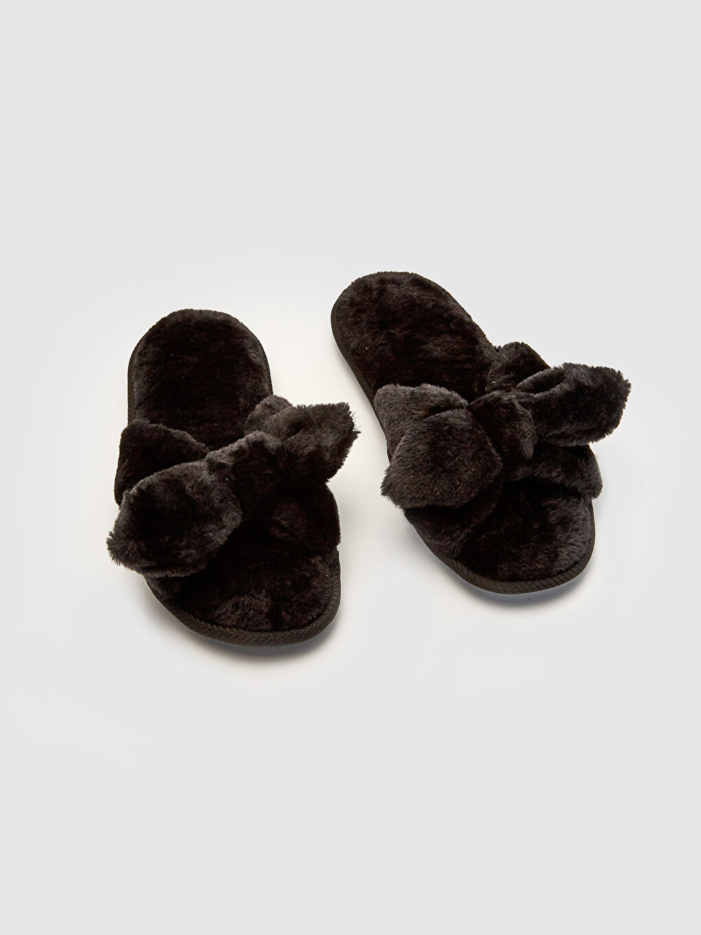 سليبر حمام بتفاصيل فيونكة