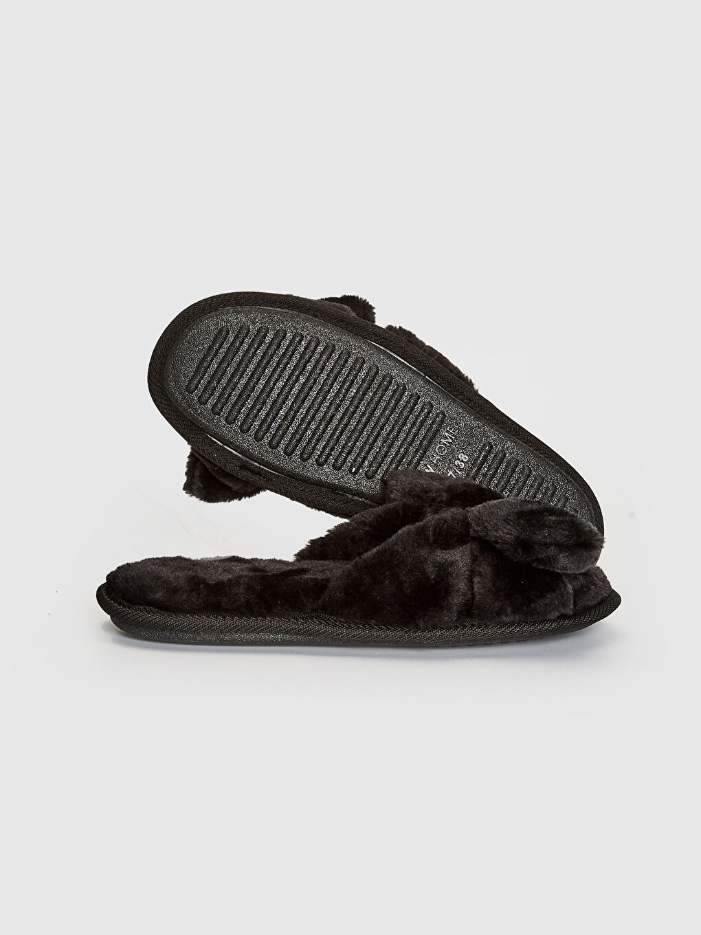 سليبر حمام بتفاصيل فيونكة-3