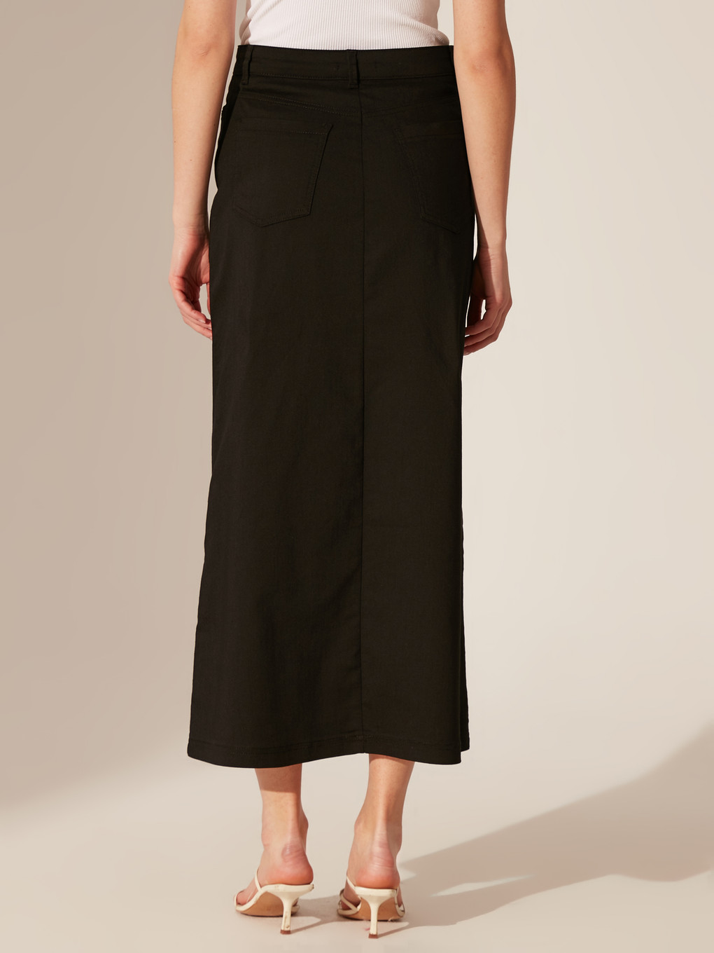 Siyah Standart Fit Gabardin Kadın Etek-3