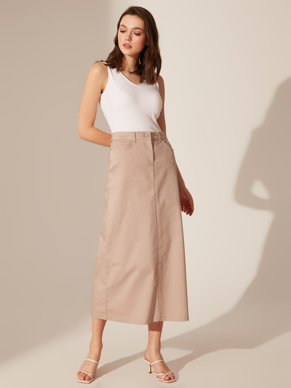 Bej Standart Fit Gabardin Kadın Etek-1