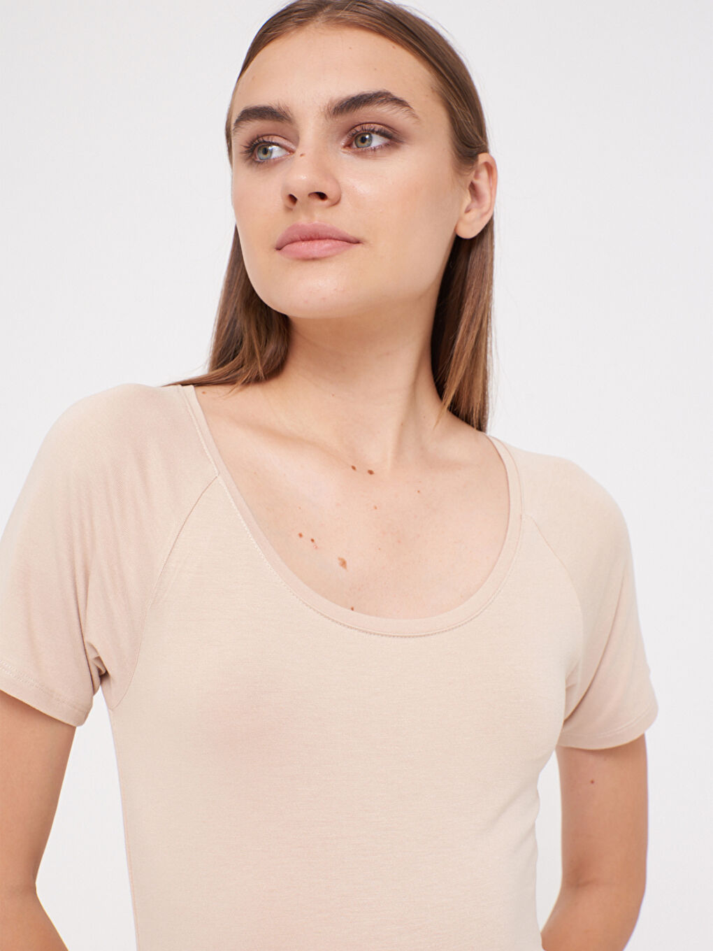 U-Neck Plain Cotton T-Shirt-4
