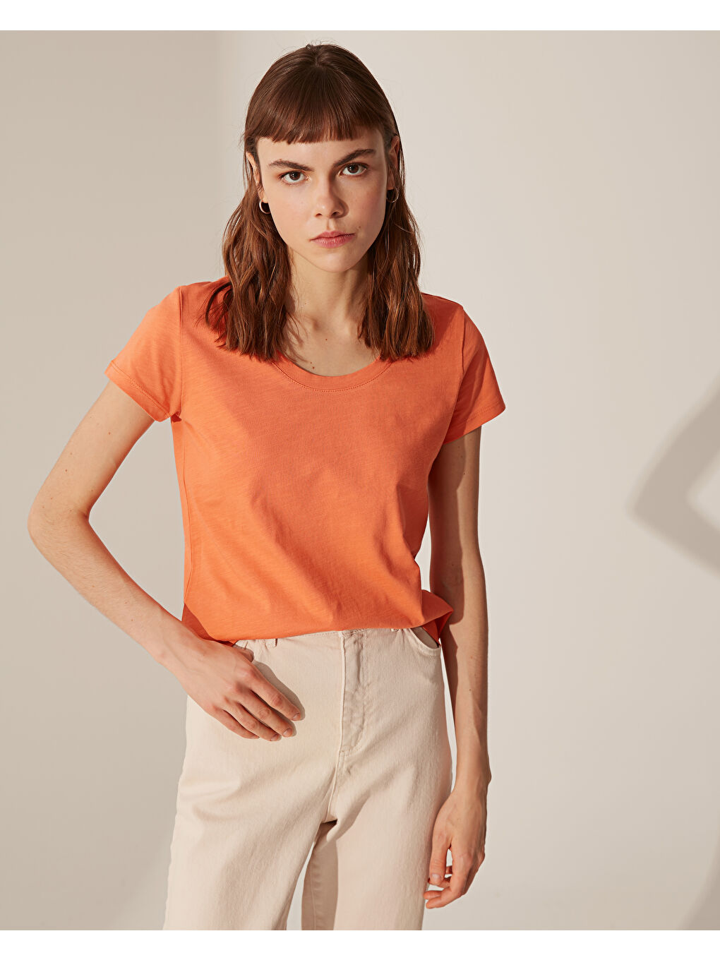 Mat Turuncu Tişört-1