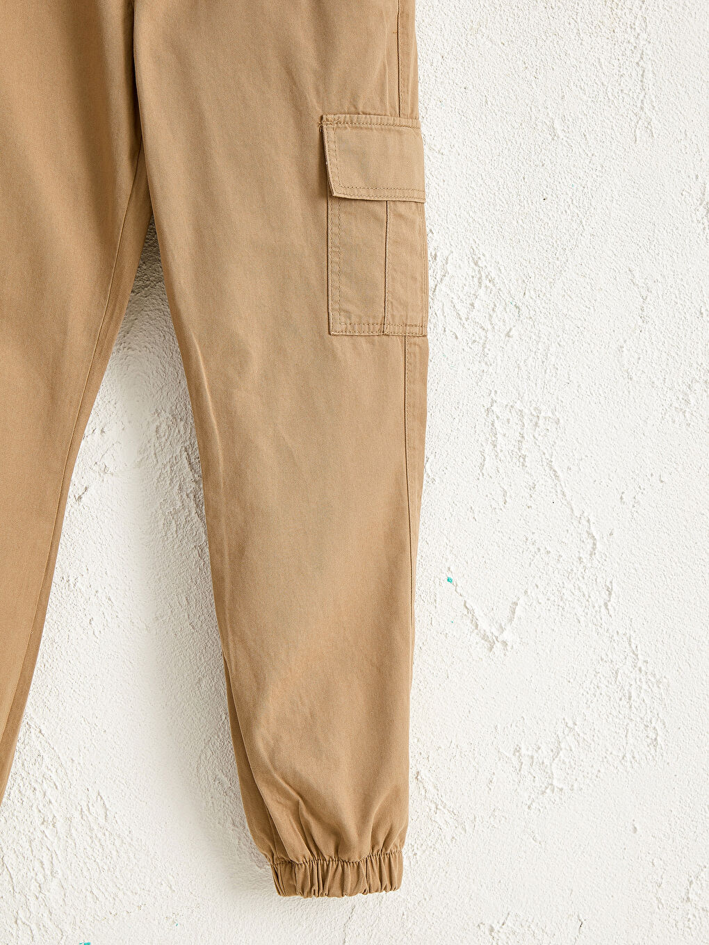 Woman YELLOW Trousers-1