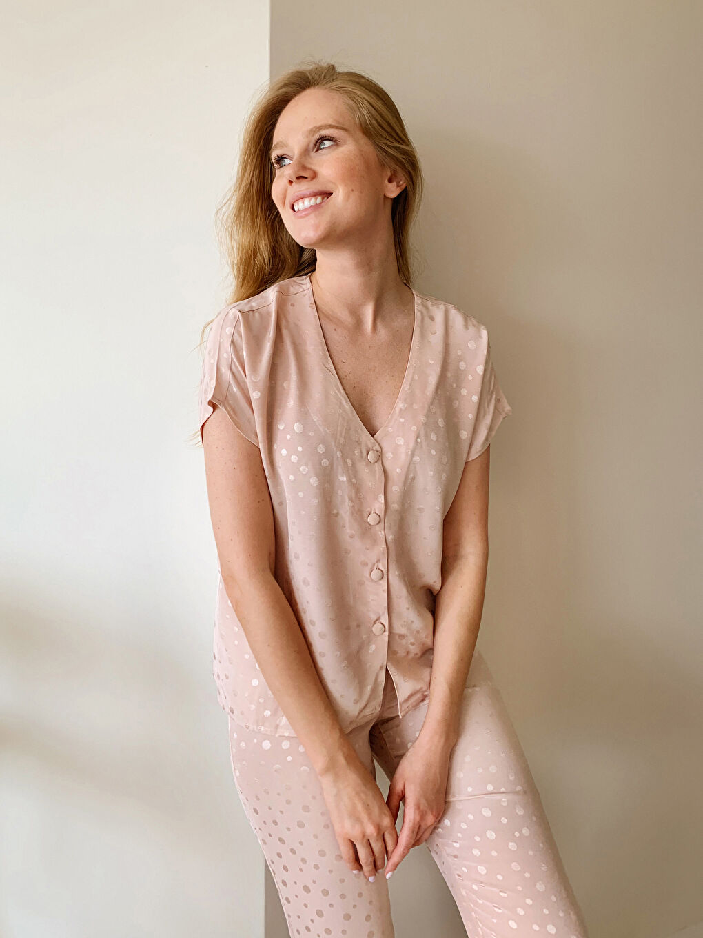 Pembe Gömlek Yaka Kısa Kollu Kadın Gabardin Pijama Takım-1