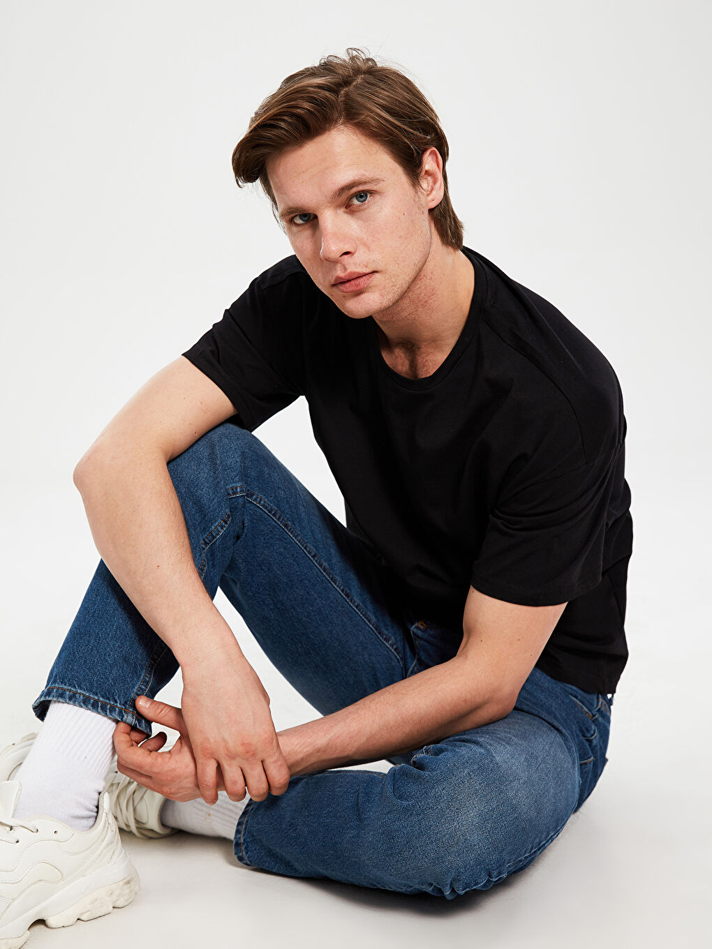 Siyah Bisiklet Yaka Penye Erkek Tişört