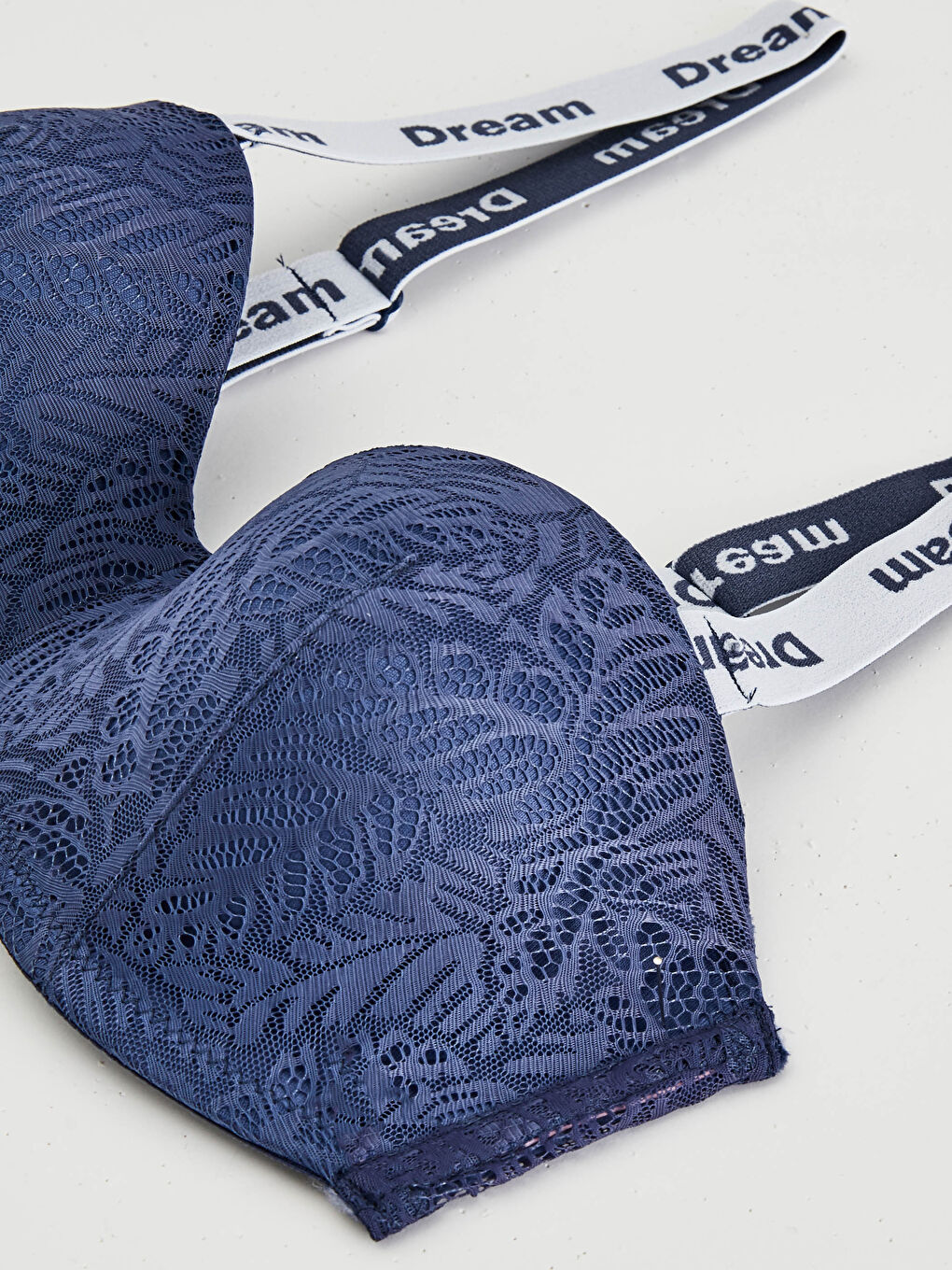 Lacy Strapless Bra-1