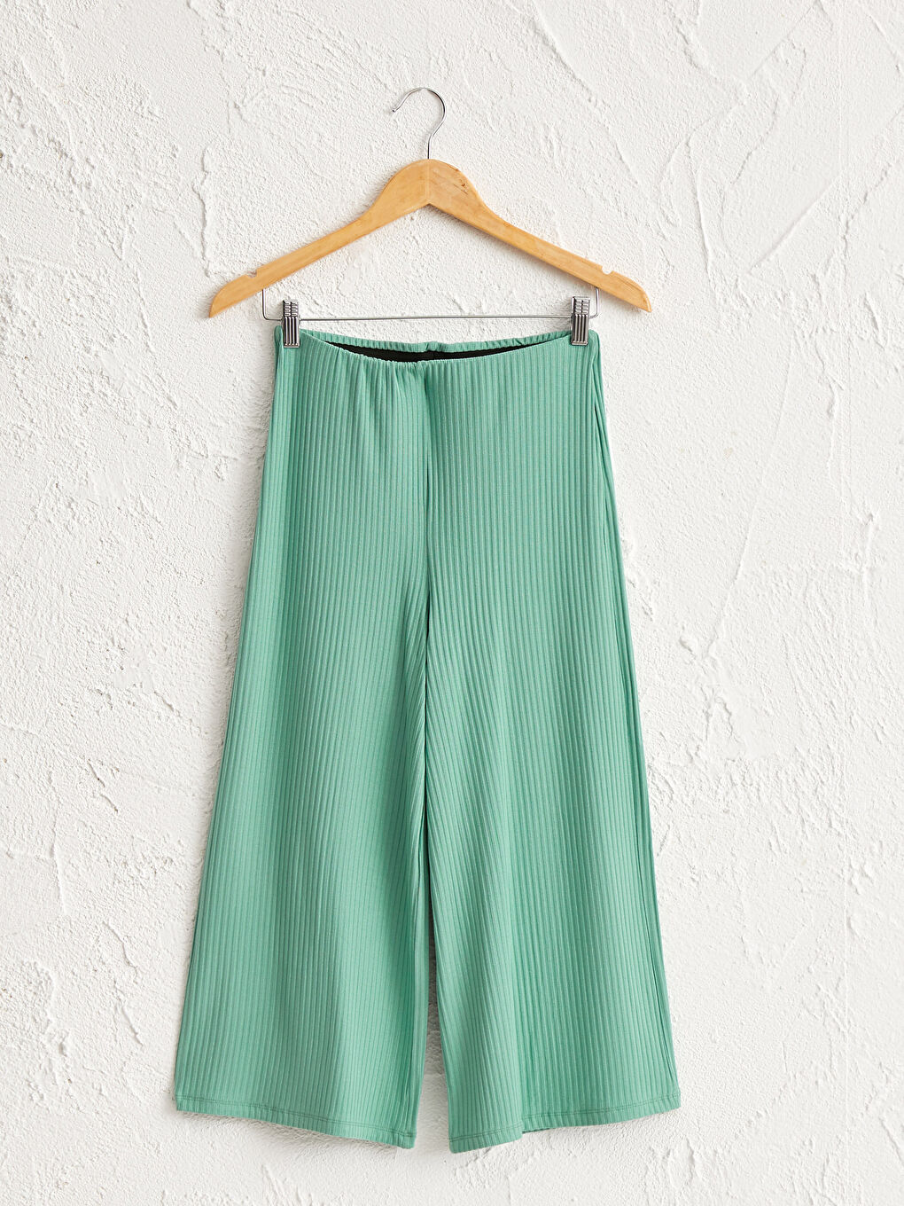 Elastic Waist Loose Leg Stretch Trousers