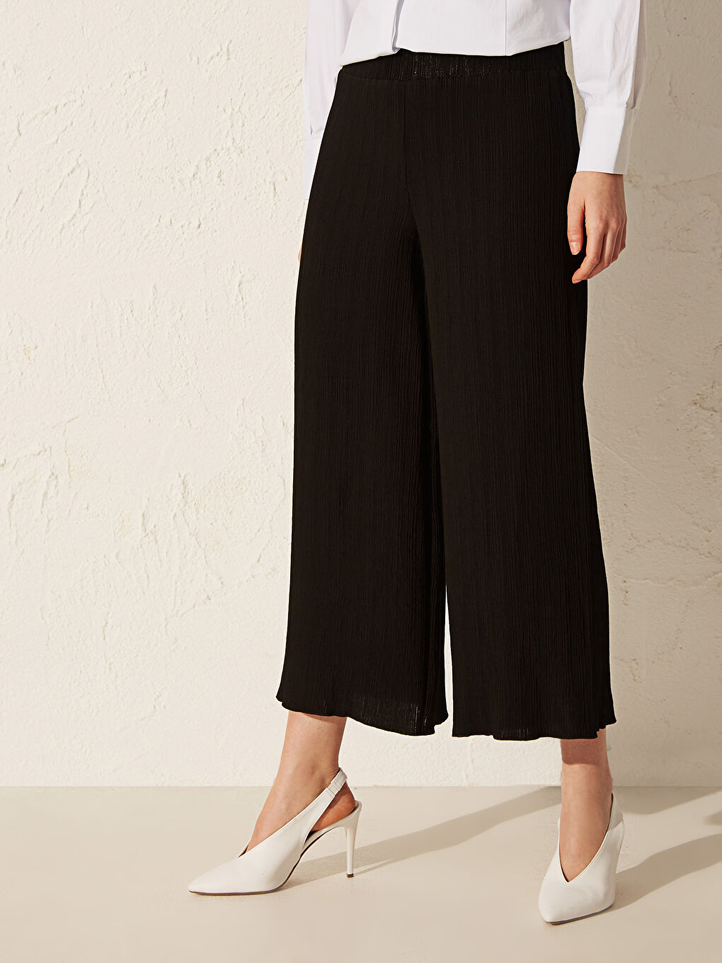 Ankle Length Elastic Waist Palazzo Pants-4