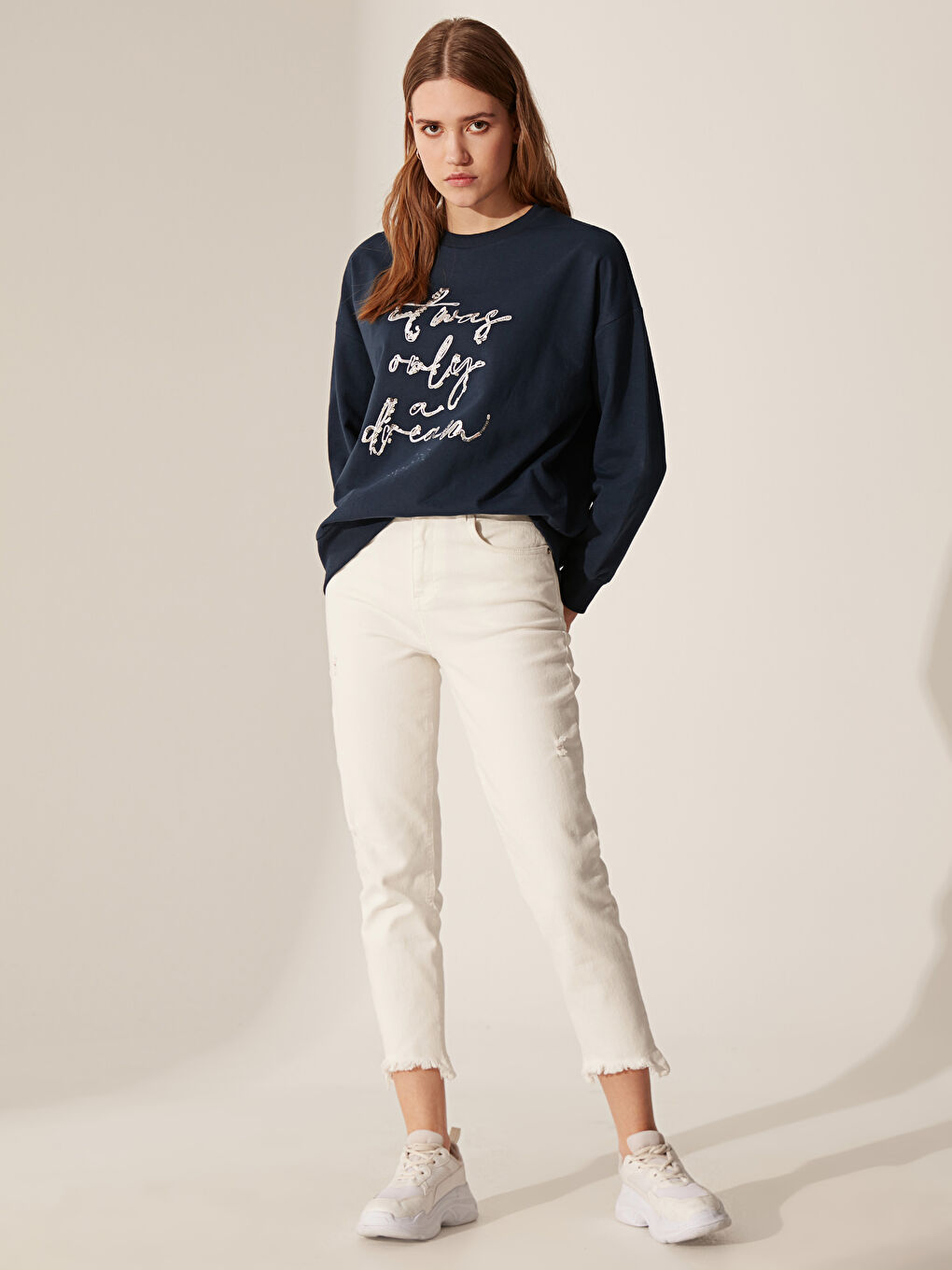 әйелдерге арналған ұзын жеңді дөңгелек жағалы принтті свитшот-3