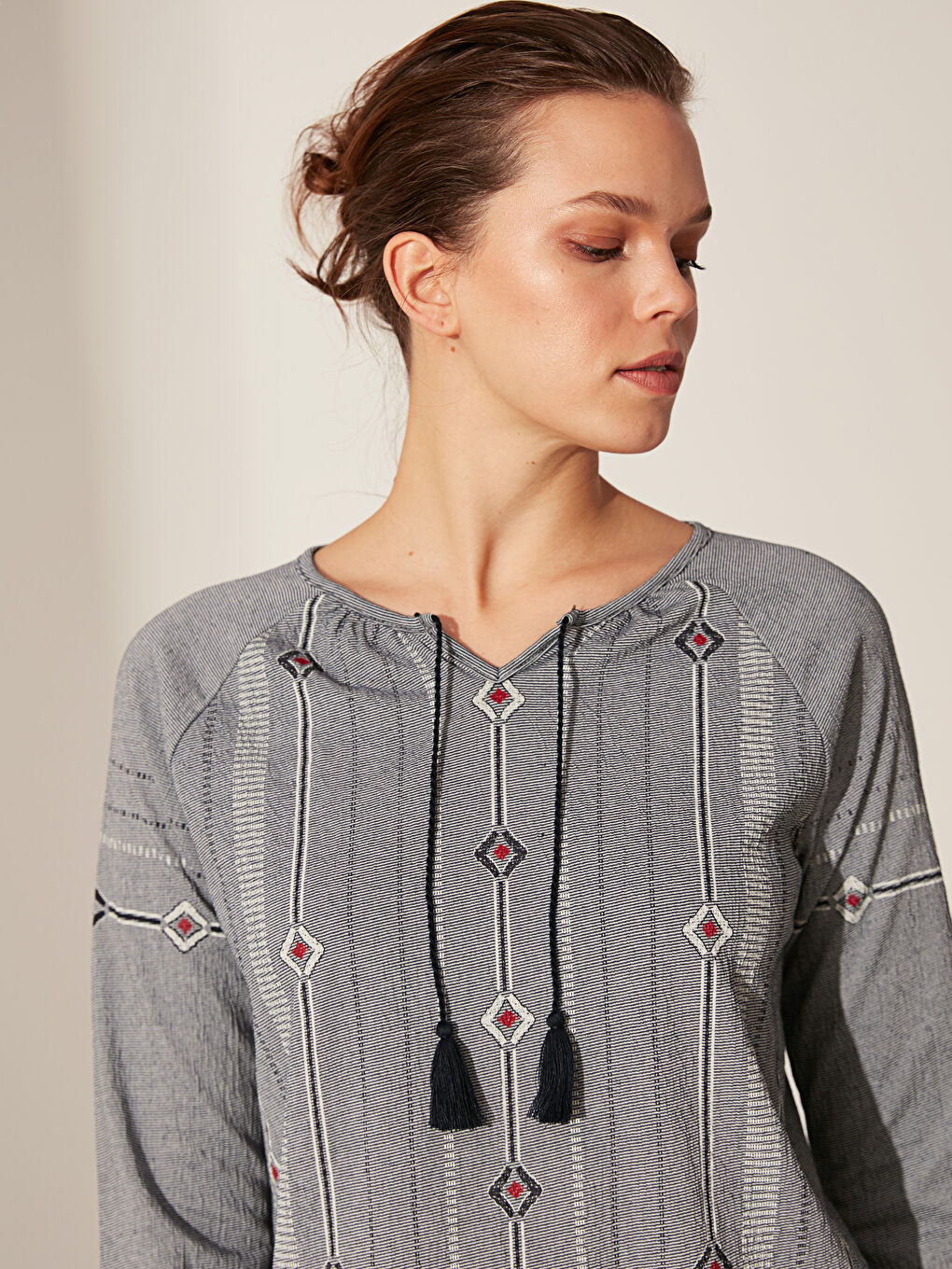 T-shirt à manches longues à motifs avec col rond pour Femmes-2