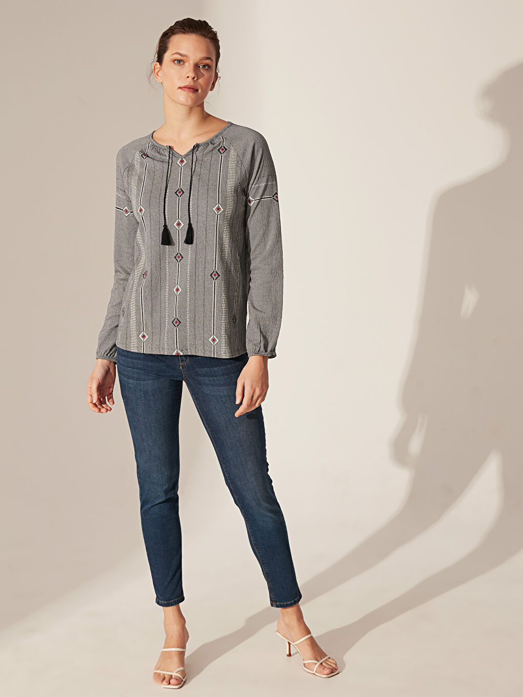 T-shirt à manches longues à motifs avec col rond pour Femmes-4