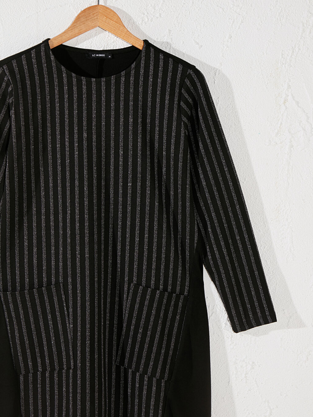 Siyah Bisiklet Yaka Çizgili Uzun Kollu Kadın Tunik-1