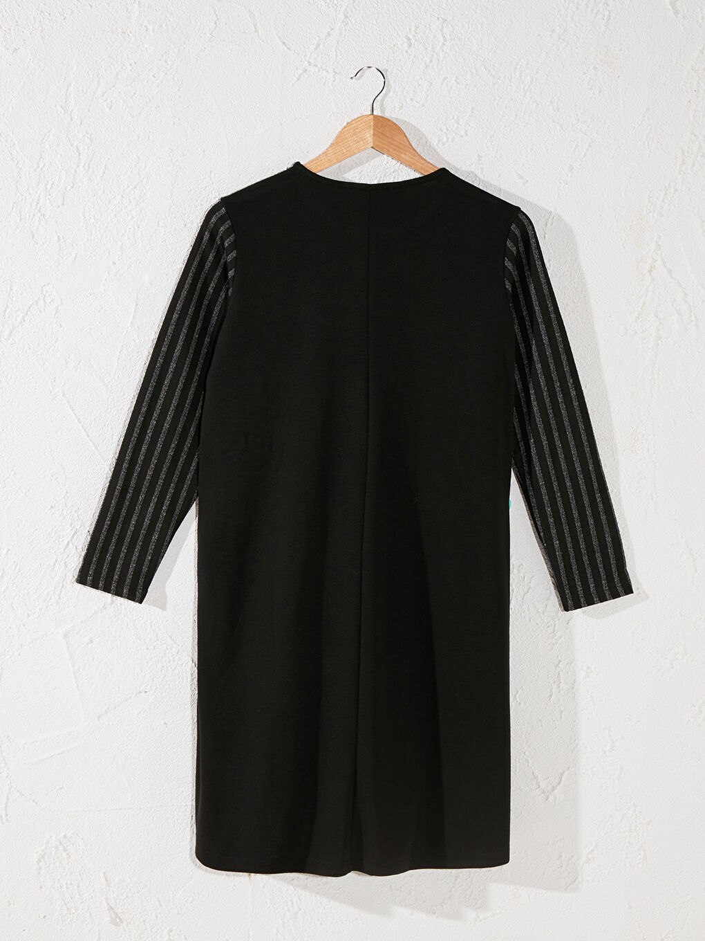 Siyah Bisiklet Yaka Çizgili Uzun Kollu Kadın Tunik-2