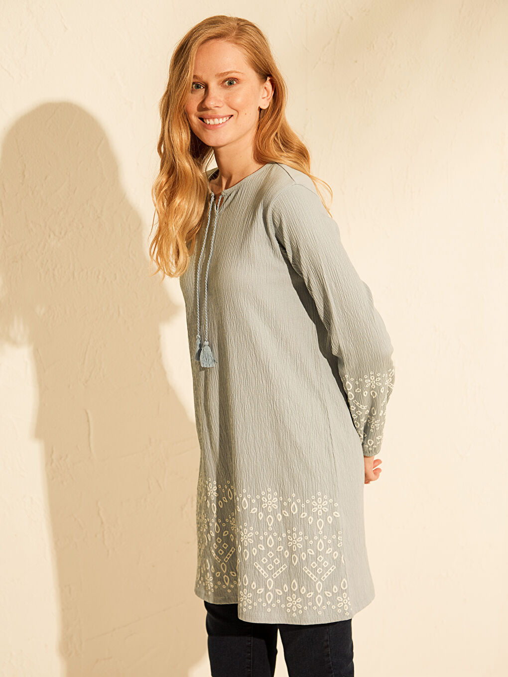 Mavi Bisiklet Yaka Desenli Uzun Kollu Kadın Tunik