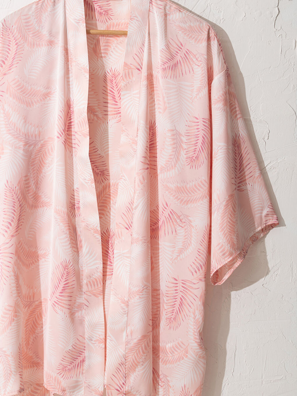 ნაბეჭდი ატლასის ხალათი-2