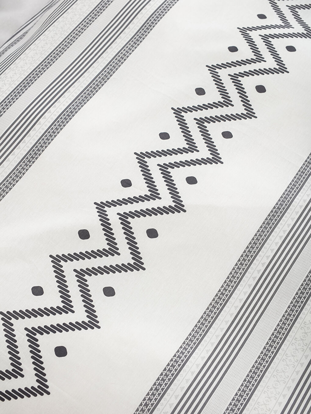 طقم غطاء لحاف مزدوج اسود-3