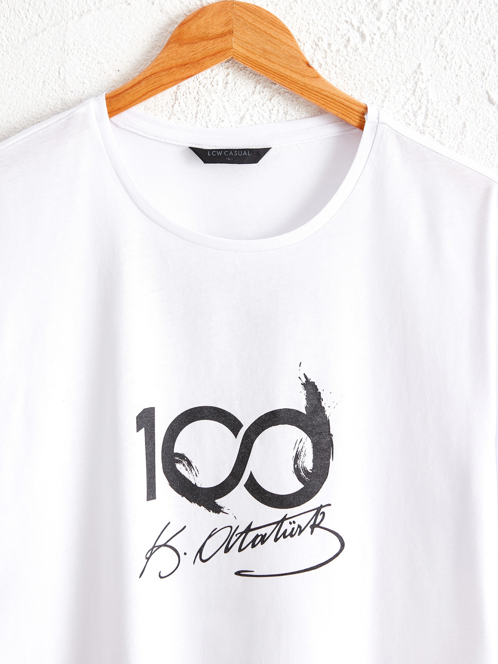 Beyaz Atatürk İmza Baskılı 100. Yıl Tişört-2