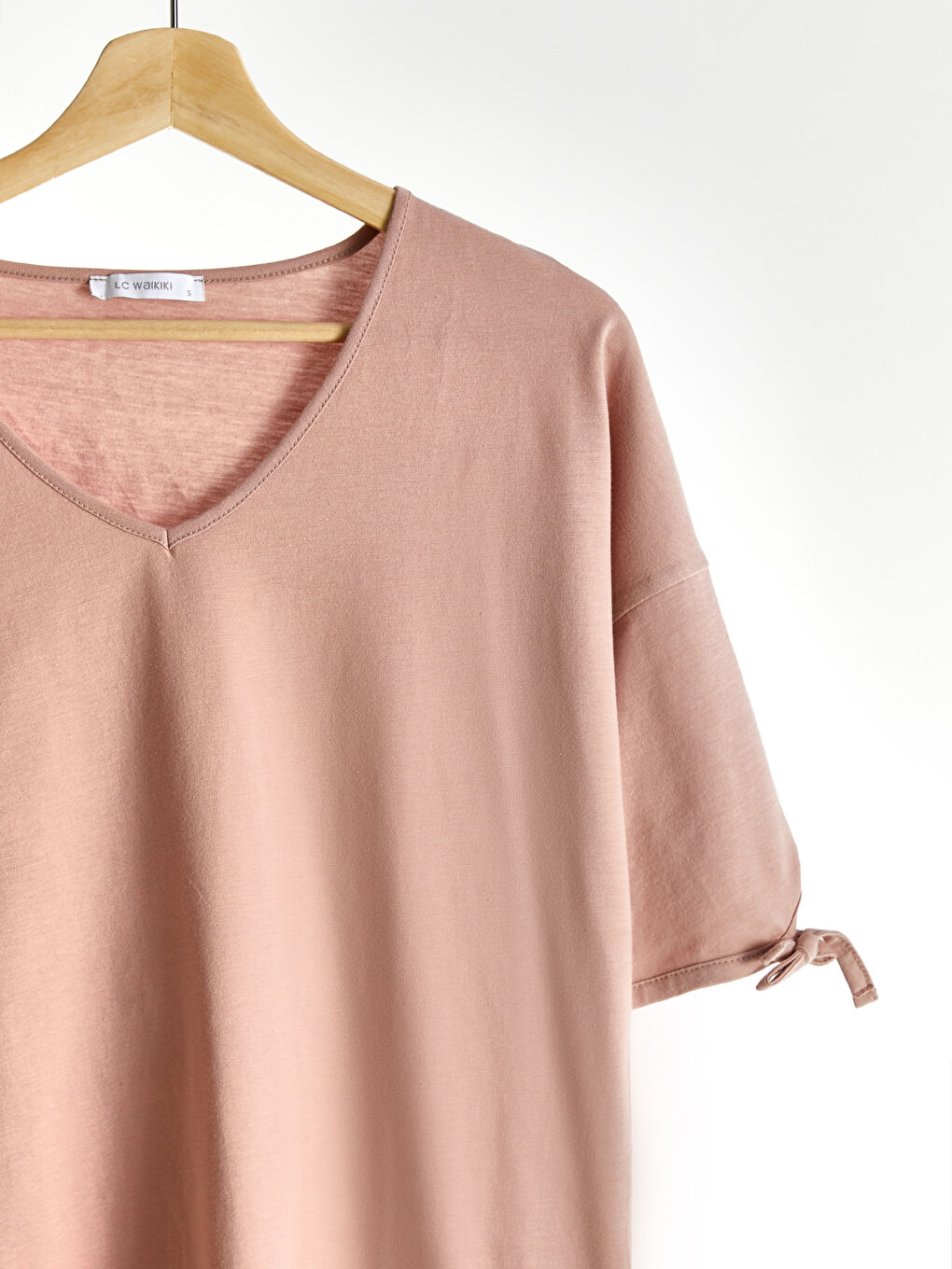 V-Neck Plain Loose Fit T-Shirt-3