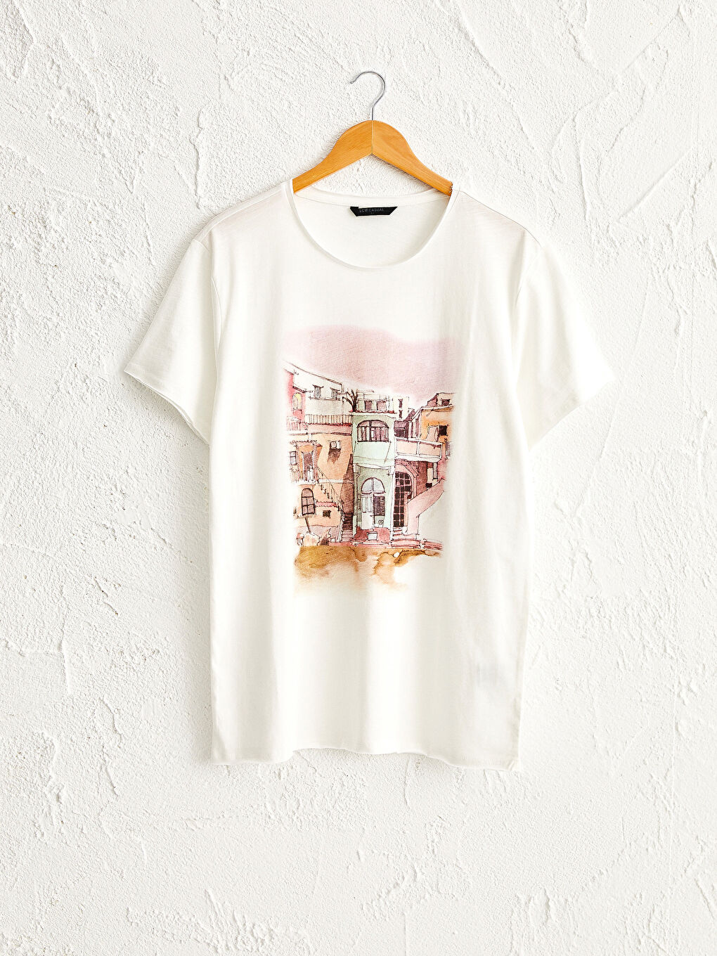 Ekru Bisiklet Yaka Baskılı Penye Tişört