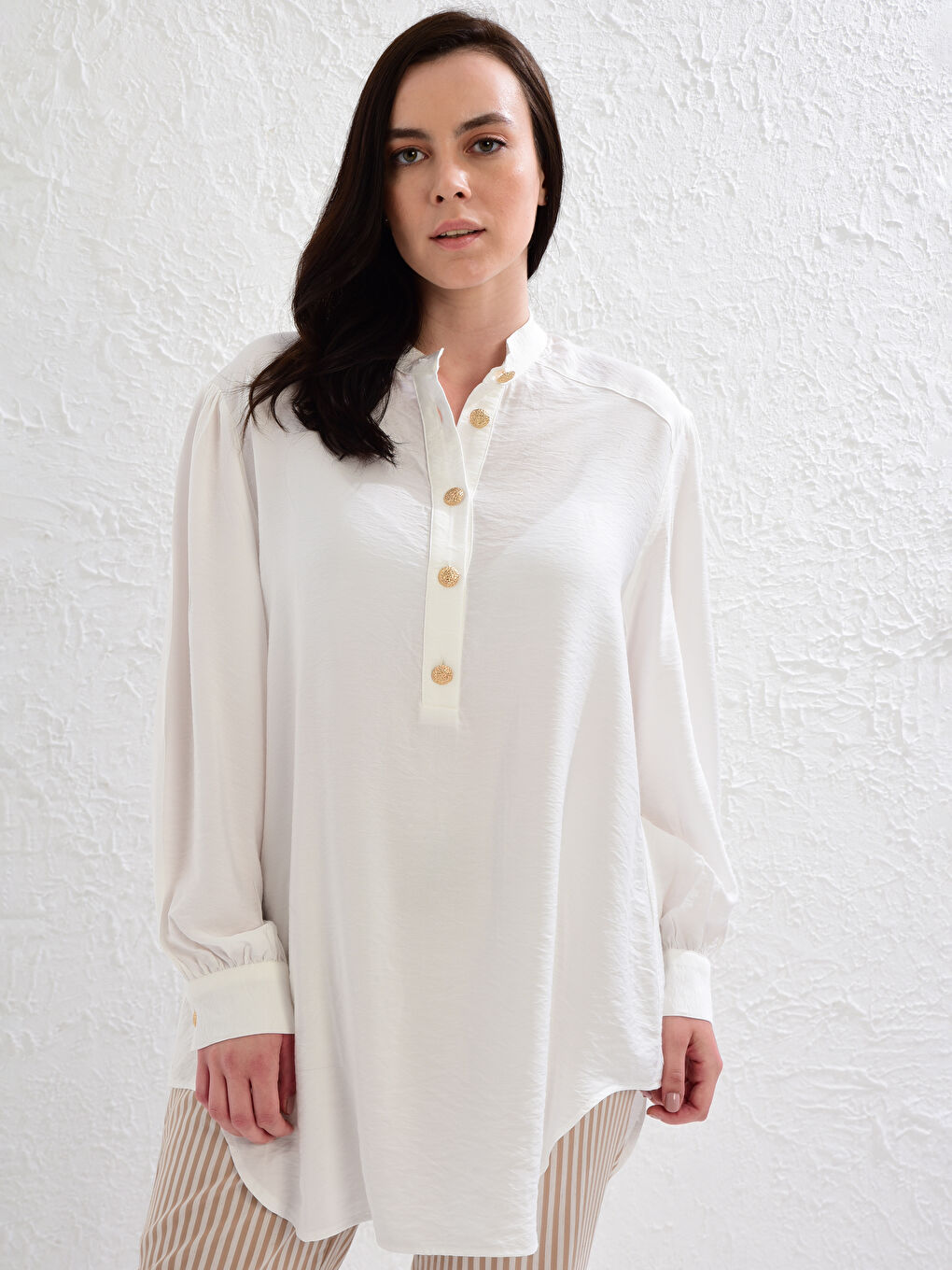 Loose Fit Tunic made of Textured Fabric-1