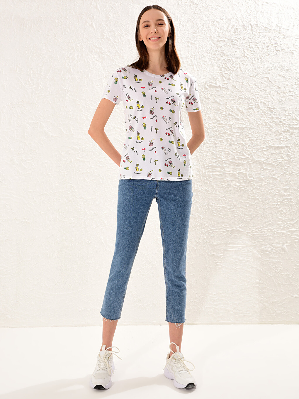U Neck Printed Short Sleeve Women's T-Shirt-1