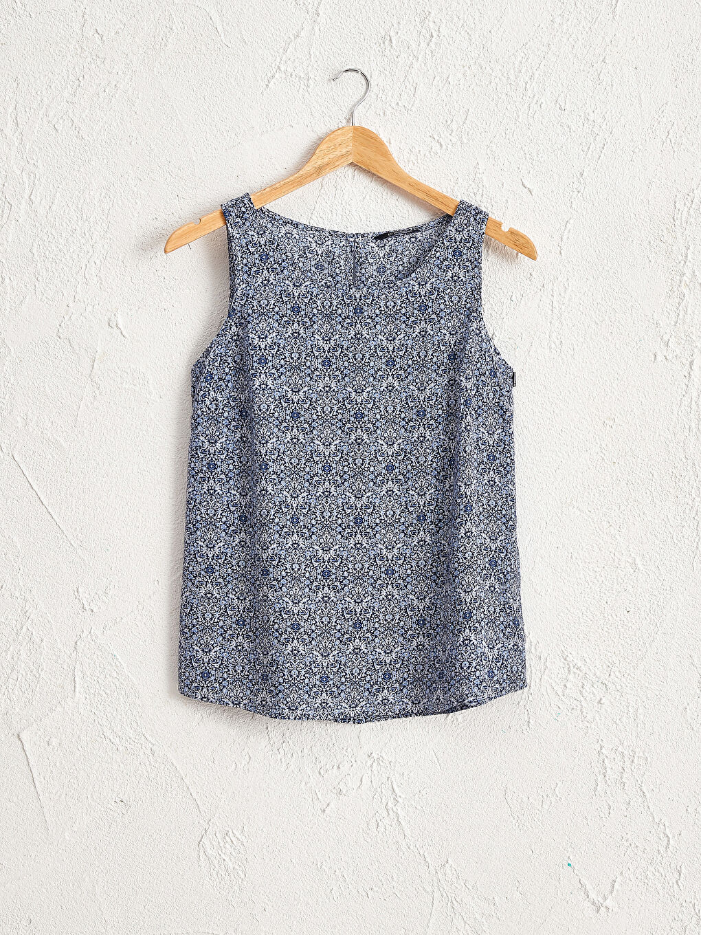 Mavi Kadın Çizgi Desenli Kolsuz Bluz