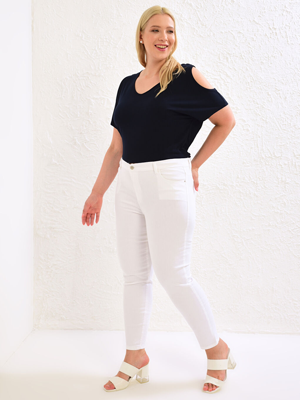 Jupiter Super Skinny Fit Women's Jeans-2