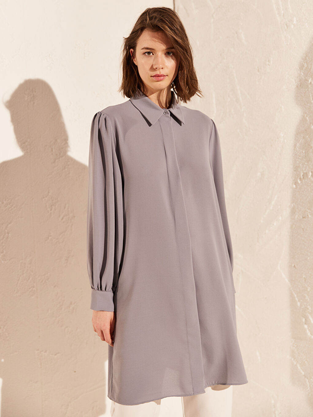 Mavi Gömlek Yaka Uzun Kollu Kadın Tunik-1