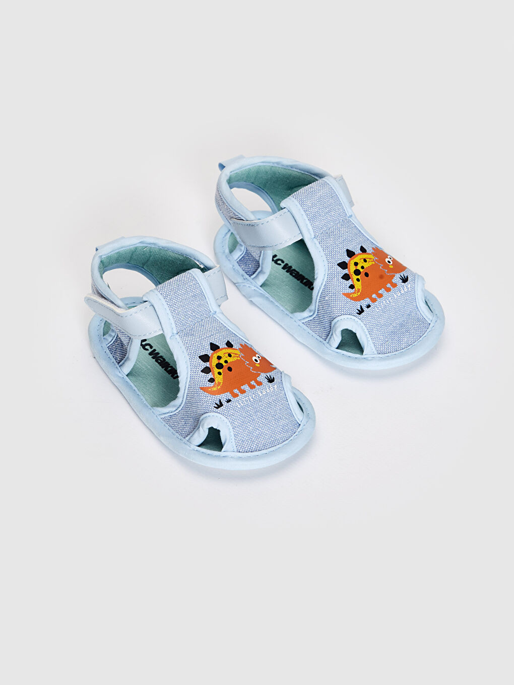 Sandales pour bébé garçon avant la marche