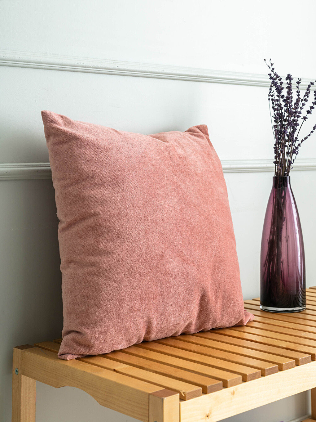 Velvet Throw Pillow-1