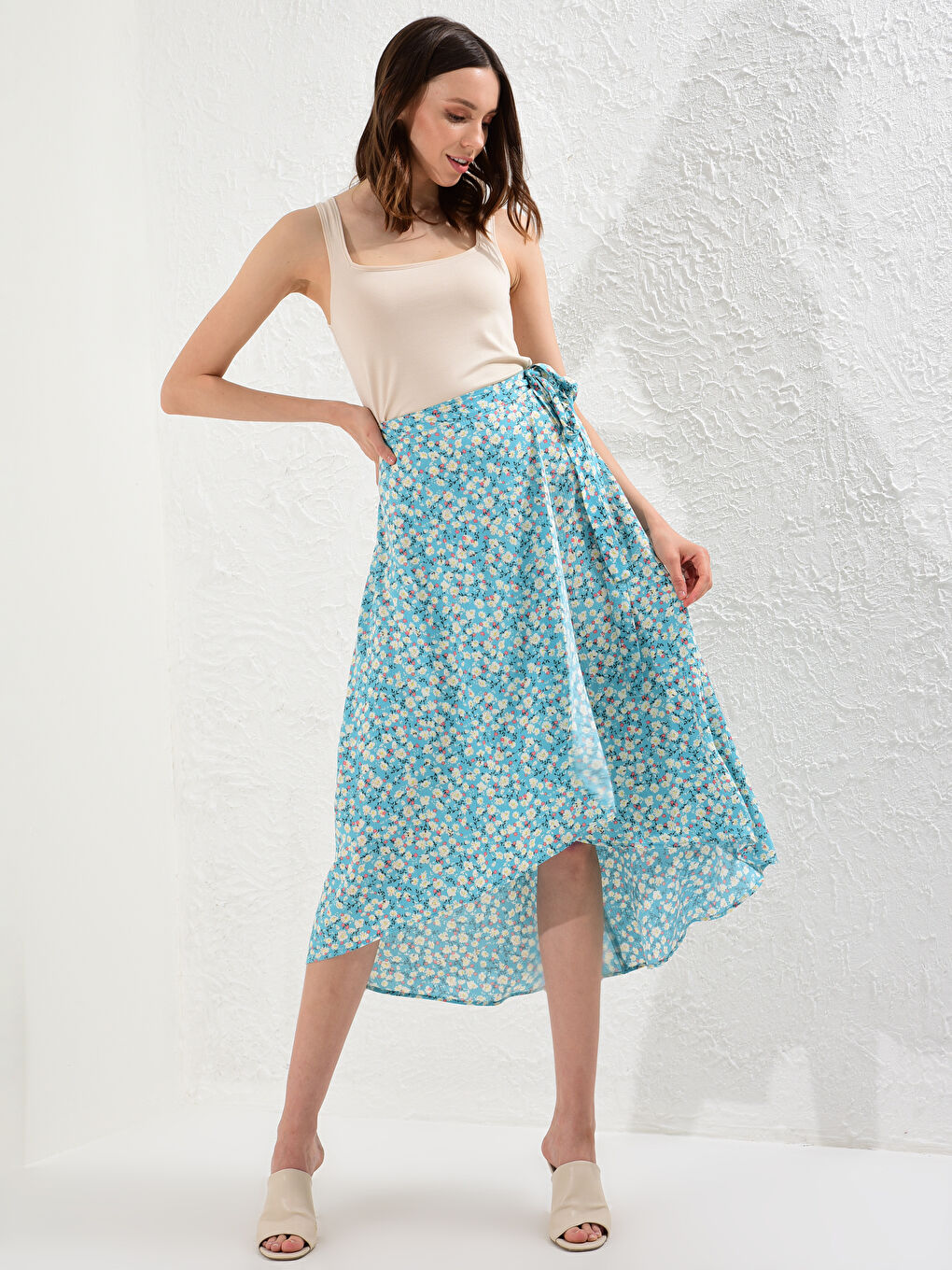 Mavi Çiçek Desenli Viskon Etek-1