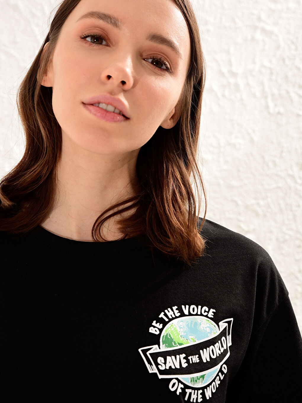 Siyah Doğa Dostu Baskılı Tişört-4