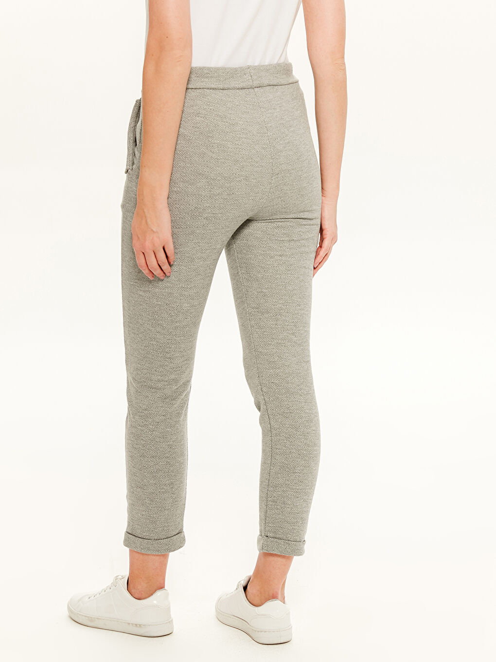 Gri Standart Fit Sweatshirt Kumaşı Kadın Eşofman Altı-3