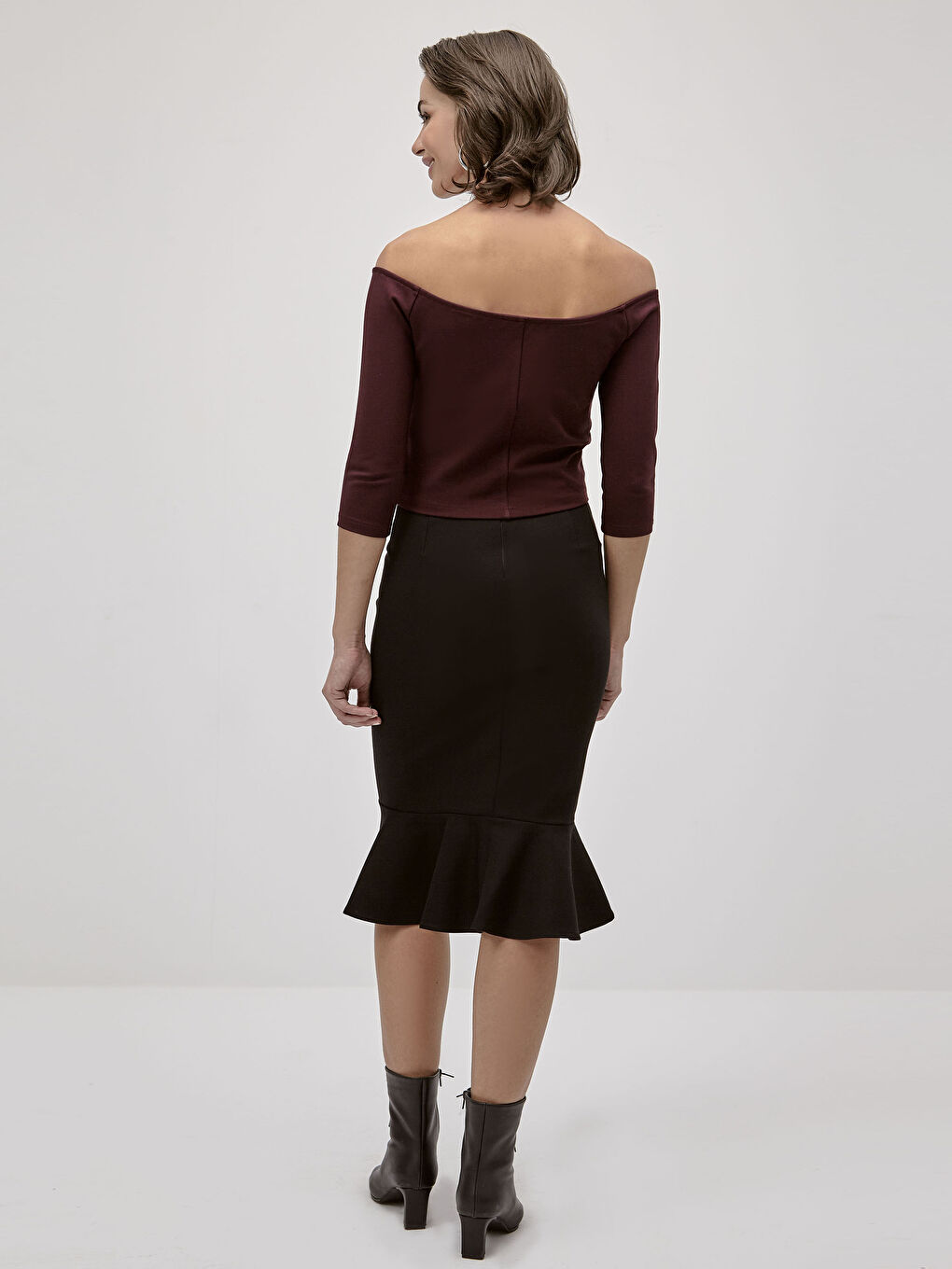 Bordo Kayık Yaka İncelten Etkili Düşük Omuzlu Bluz-5