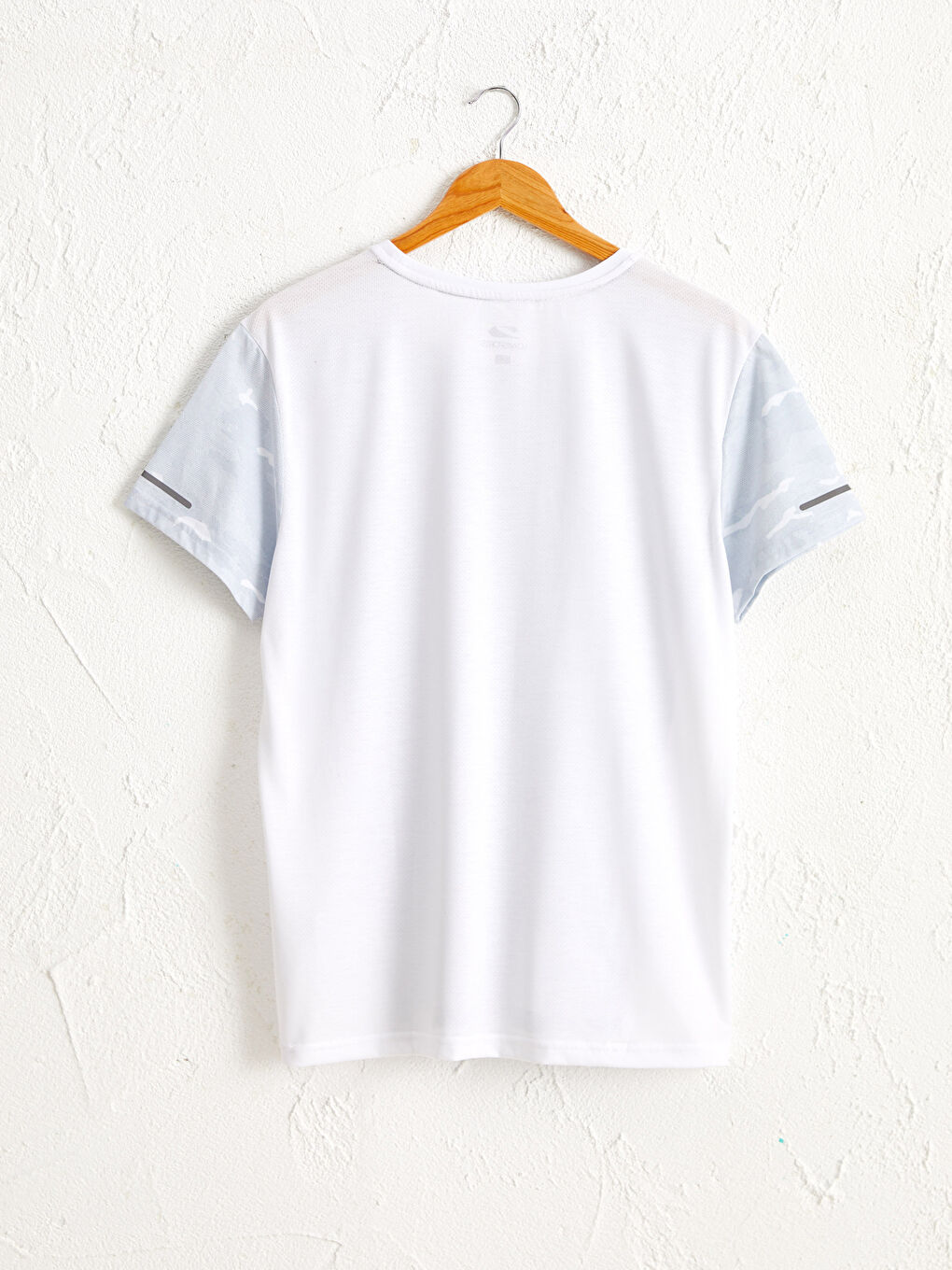 Beyaz Bisiklet Yaka Baskılı Aktif Spor Tişört-1