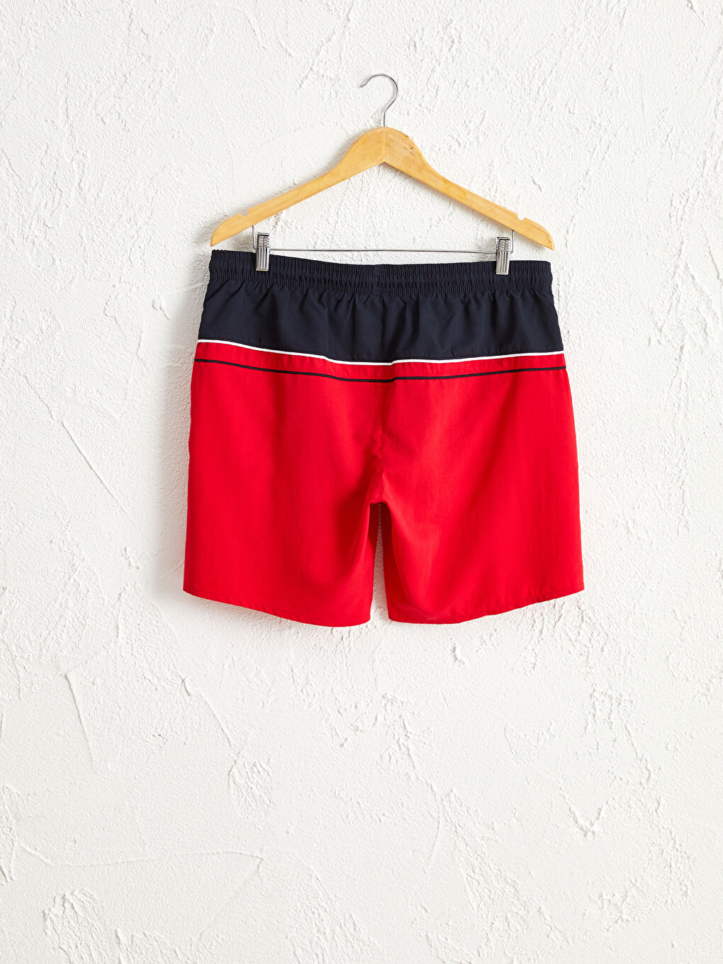 Kırmızı Diz Hizası Boy Baskılı Deniz Şortu-1