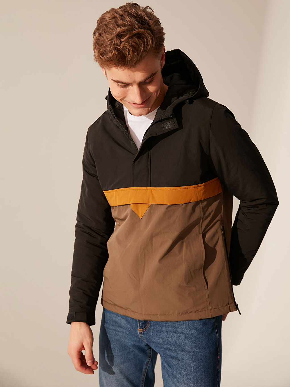 Siyah Slim Fit Kapüşonlu Erkek Kanguru Mont-1