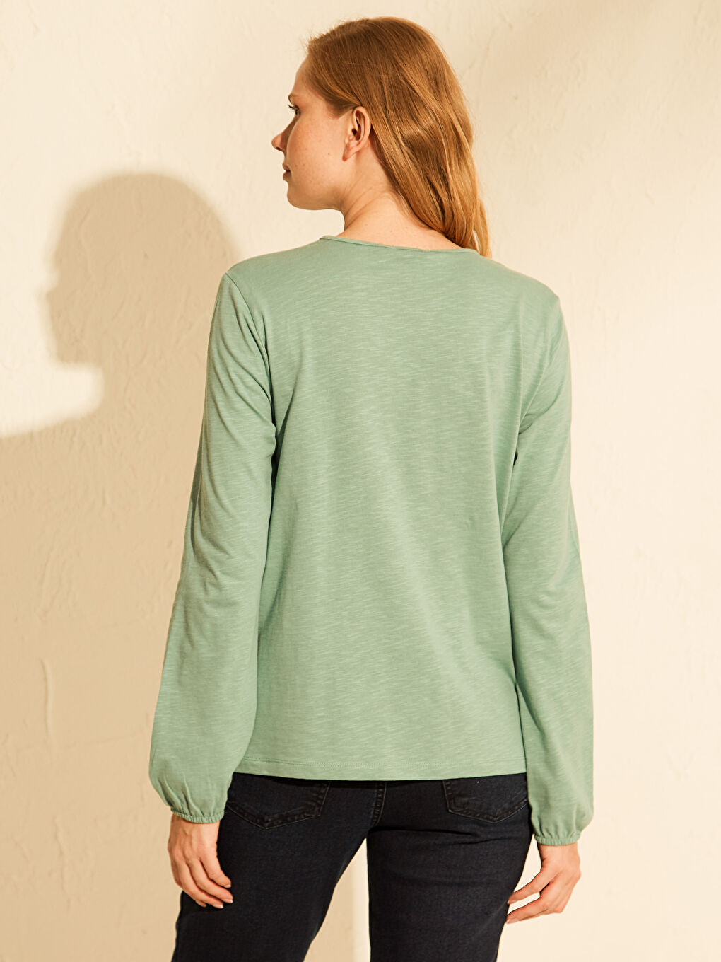 T-shirt à manches longues et col rond pour Femmes-2