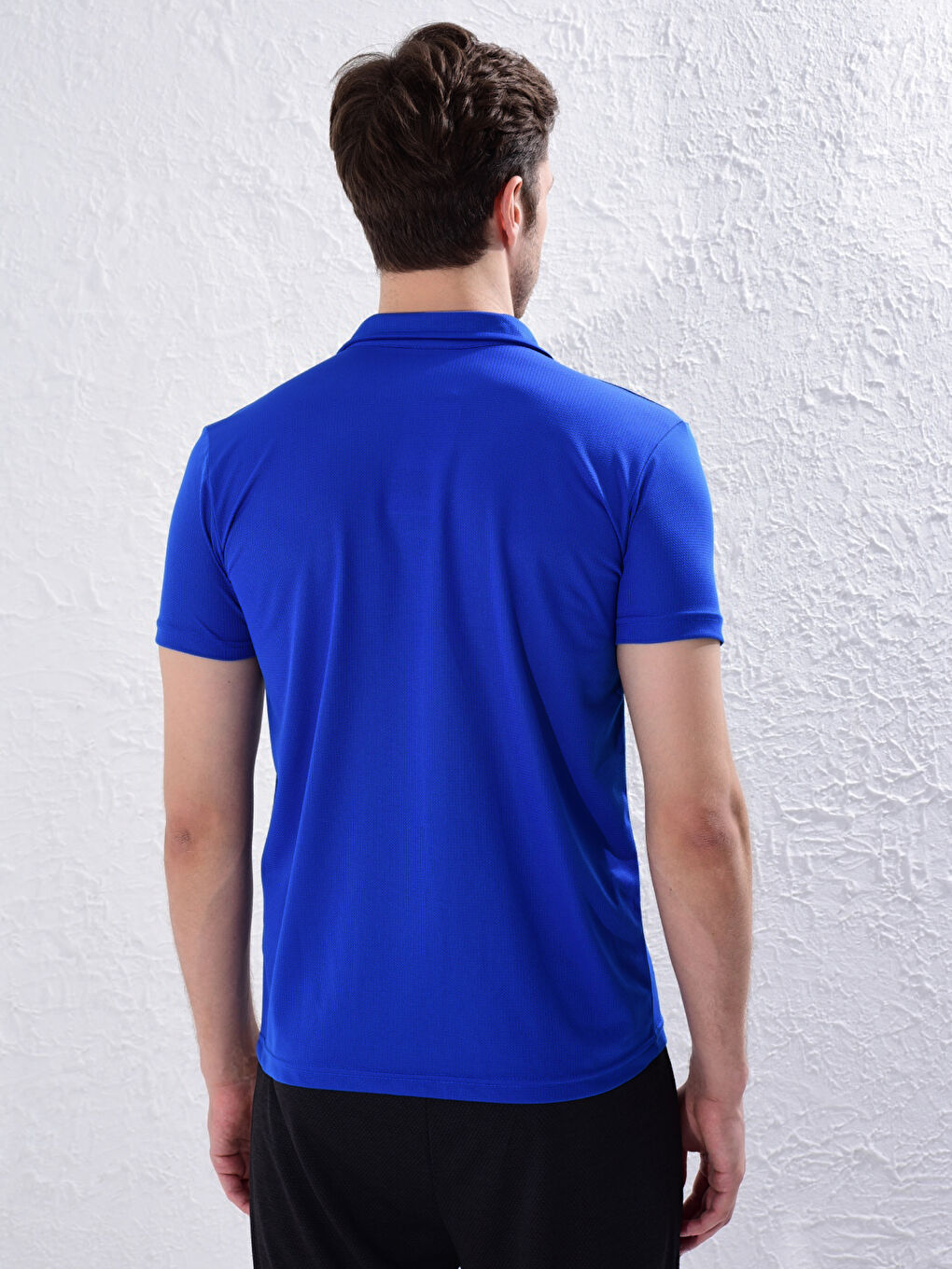 Футболка для спорта с коротким рукавом и водолазкой-3