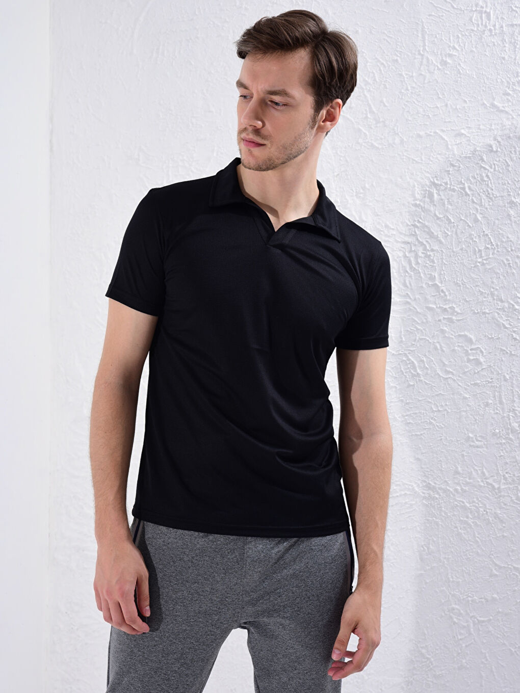 Футболка спортивна з коротким рукавом і водолазкою