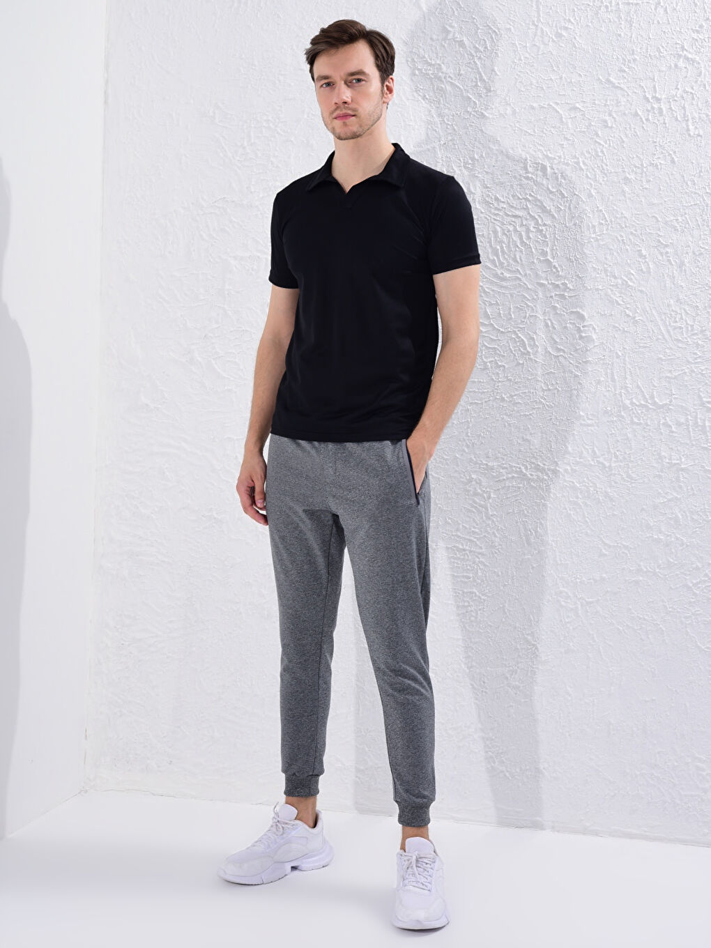 Футболка спортивна з коротким рукавом і водолазкою-2