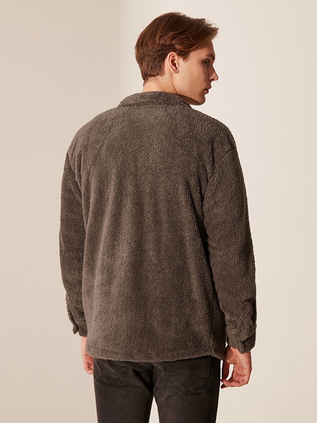 Gri Standart Kalıp Pelüş Hırka-2